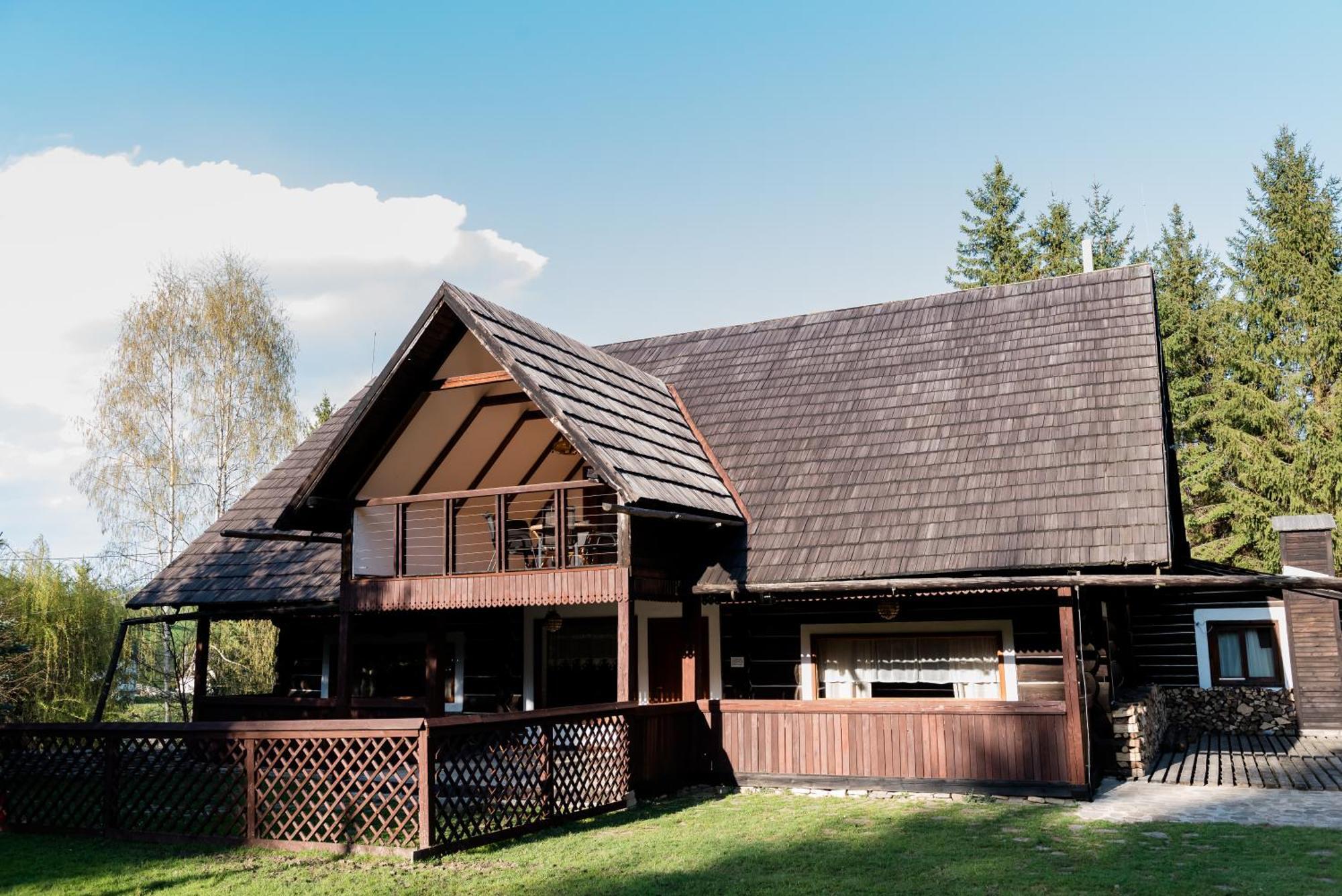 Pensiunea Casa Bunicilor Менестіря-Хуморулуй Екстер'єр фото